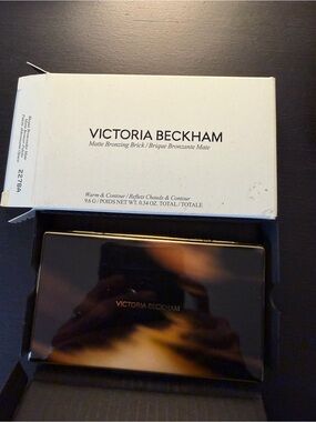 Victoria Beckham Bronzing Brick 03